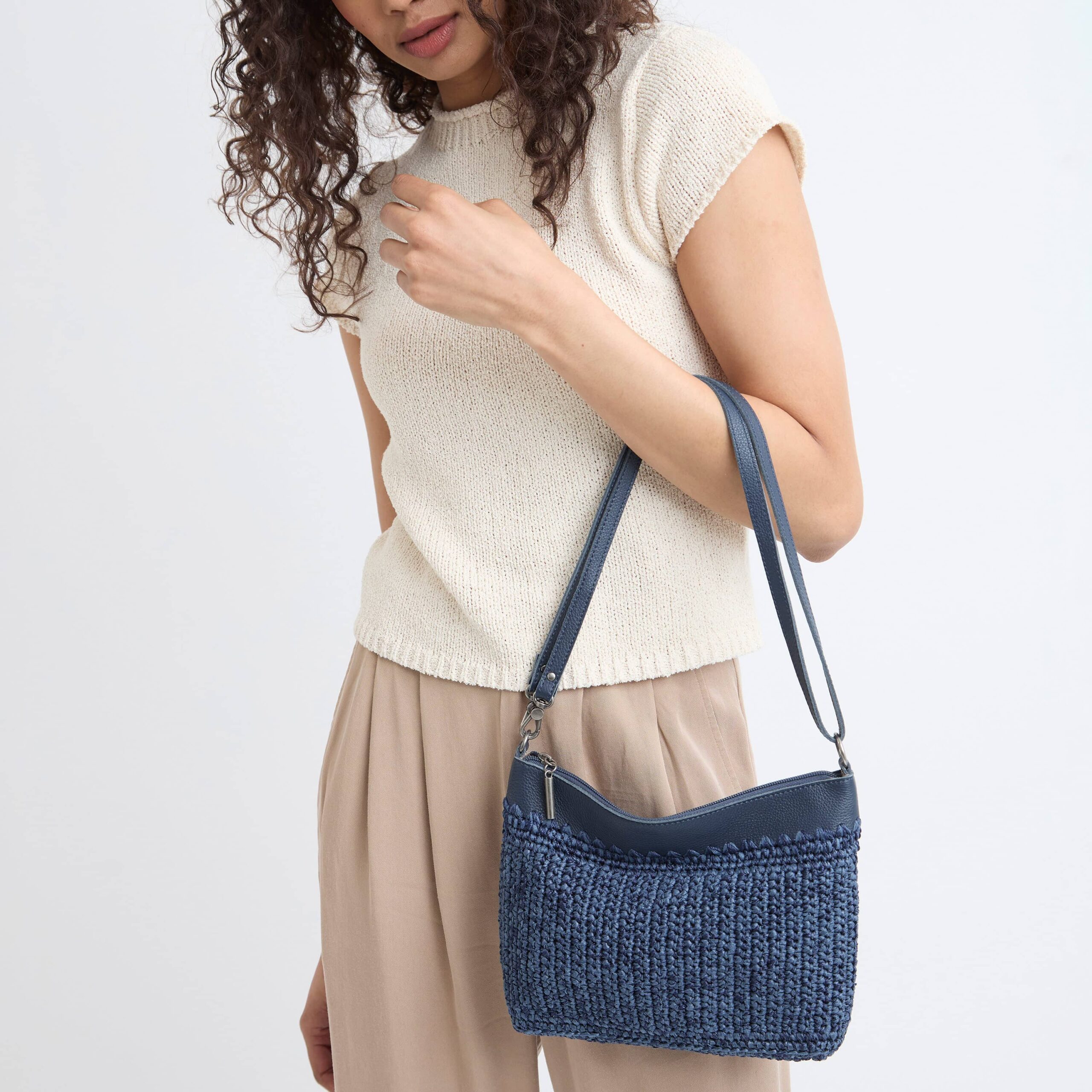 LU083 - Women’s Fashion Bag - Image 2