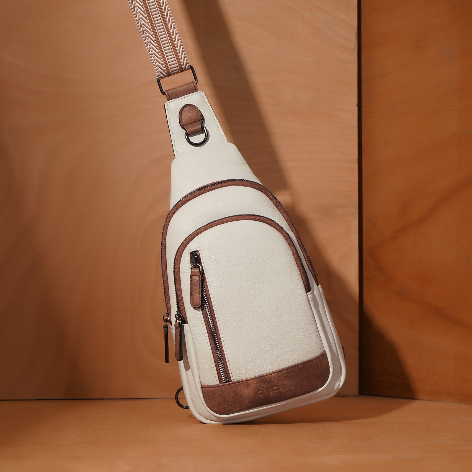 LU028 - Women’s Fashion Bag - Image 3